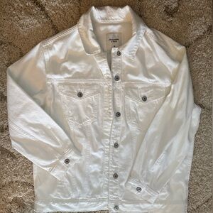 Abercrombie & Fitch Oversized White Jean Jacket